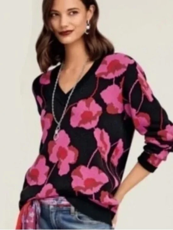 Cabi Style 4102 Rococo Pullover - like new! - Picture 5 of 8